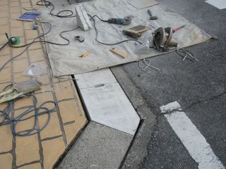 側溝　蓋　駐車場スロープ等　修理、製作出来ます。